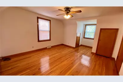 1109 Pacific Ave, Brackenridge, PA 15014 - Photo 9