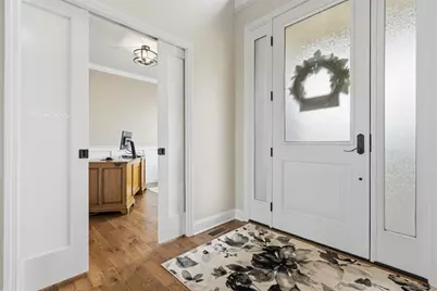 1017 Skyline Dr, Cecil, PA 15317 - Photo 3