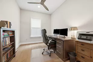 2017 Froman Dr, Economy, PA 15005 - Photo 17