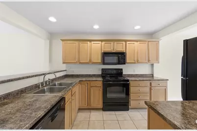 1251 Crest Drive, Collier Township, PA 15071 - Photo 9