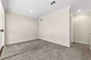 1251 Crest Dr, Collier Township, PA 15071 - Photo 33