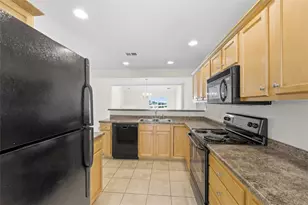 1251 Crest Dr, Collier Township, PA 15071 - Photo 5