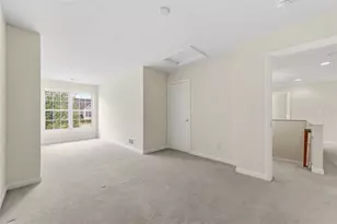 1251 Crest Dr, Collier Township, PA 15071 - Photo 29