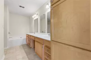 1251 Crest Dr, Collier Township, PA 15071 - Photo 17