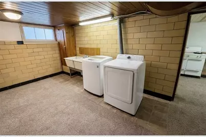 309 Emerson Street, Vandergrift, PA 15690 - Photo 31