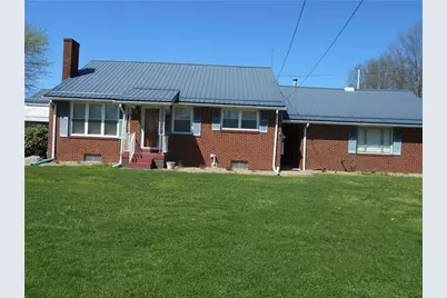 2979 Raymond Ave, Derry Township, PA 15650 - Photo 1