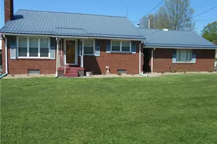 2979 Raymond Ave, Derry Township, PA 15650 - Photo 27