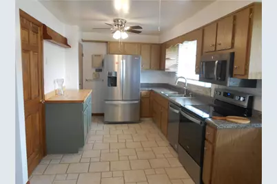 2979 Raymond Ave, Latrobe, PA 15650 - Photo 5