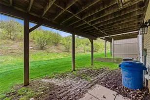 603 Hilton Cir, Collier Township, PA 15071 - Photo 9