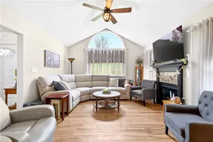 5148 Cedar Hills Blvd, Rostraver, PA 15012 - Photo 15