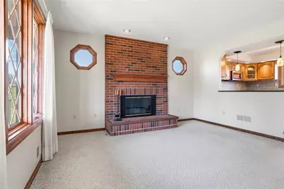 711 Montclair Drive, Allegheny Township, PA 15068 - Photo 15