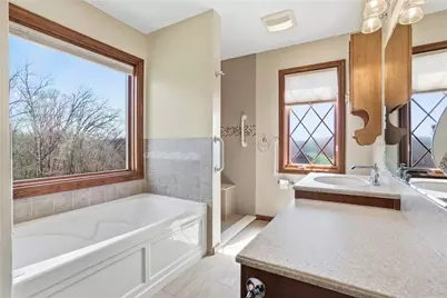 711 Montclair Drive, Allegheny Township, PA 15068 - Photo 23