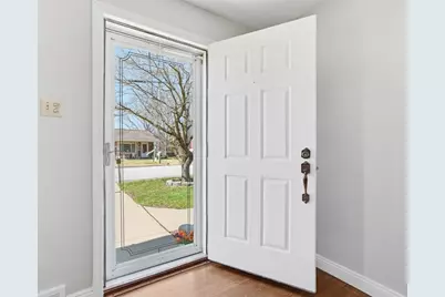 85 Valleyview Dr, Economy, PA 15003 - Photo 5