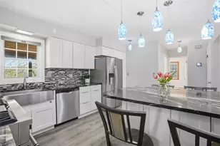 85 Valleyview Dr, Economy, PA 15003 - Photo 17