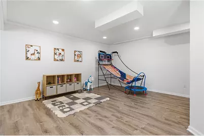 907 Gregory Ct, Cranberry Township, PA 16066 - Photo 11