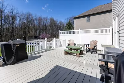 907 Gregory Ct, Cranberry Township, PA 16066 - Photo 13