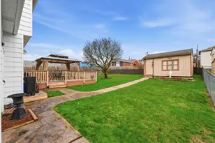 2784 Johnson St, Hopewell Township, PA 15001 - Photo 7