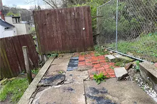 1700 Haug St, Pittsburgh, PA 15212 - Photo 31