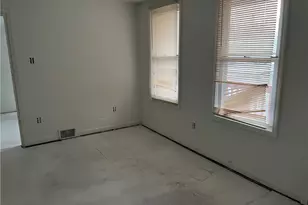 1700 Haug St, Pittsburgh, PA 15212 - Photo 25