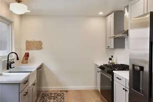 422 Avery St, Pittsburgh, PA 15212 - Photo 13