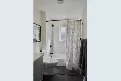 422 Avery St, Pittsburgh, PA 15212 - Photo 11