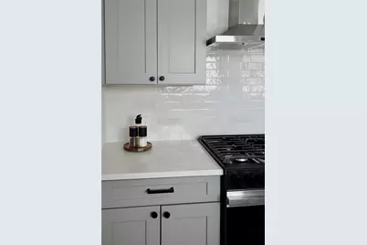 422 Avery St, Pittsburgh, PA 15212 - Photo 15