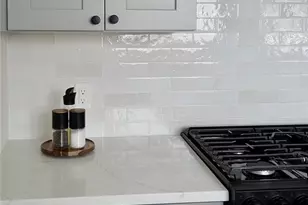 422 Avery St, Pittsburgh, PA 15212 - Photo 15