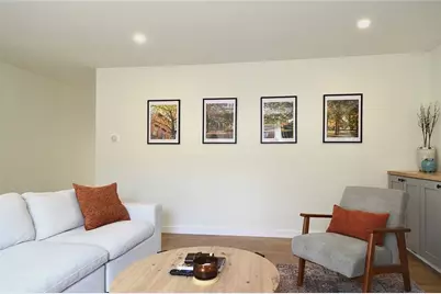 422 Avery St, Pittsburgh, PA 15212 - Photo 3