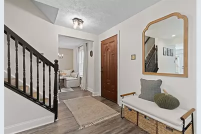 218 Lakeside Dr, Robinson Twp, PA 15136 - Photo 5