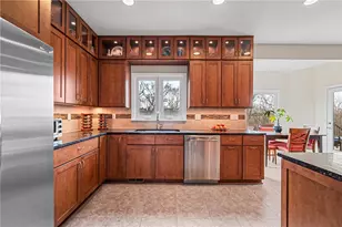 59 Collinwood Dr, Pittsburgh, PA 15215 - Photo 9