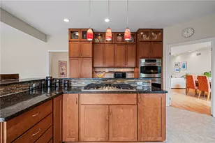 59 Collinwood Dr, Pittsburgh, PA 15215 - Photo 11