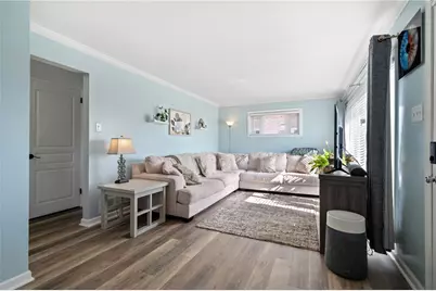 153 Revere Dr, Pittsburgh, PA 15236 - Photo 3