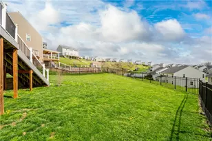 406 Hindman Dr, Jefferson Hills, PA 15025 - Photo 27