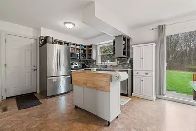 13 Raymond Dr, Shenango Township, PA 16159 - Photo 5