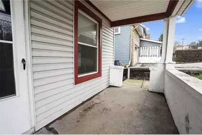 5530 Keefe St, Pittsburgh, PA 15207 - Photo 5