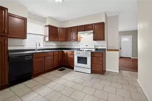 5530 Keefe St, Pittsburgh, PA 15207 - Photo 19