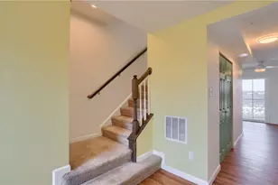 2016 Cade Dr, Center Township, PA 15061 - Photo 3