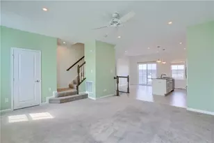 2016 Cade Dr, Center Township, PA 15061 - Photo 13