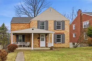 648 Elm Dr, Pittsburgh, PA 15147 - Photo 1