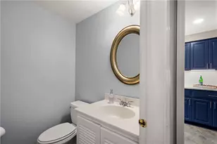 1285 Greystone Dr, Pittsburgh, PA 15241 - Photo 11