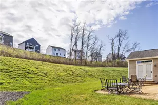 7787 Dominick Dr, North Huntingdon, PA 15642 - Photo 5