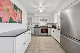 492 Edward St, Derry Township, PA 15650 - Photo 11