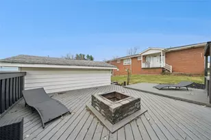 492 Edward St, Derry Township, PA 15650 - Photo 7