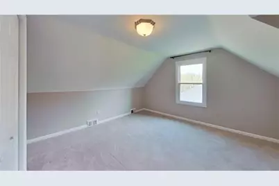 1001 Fairview Dr, Bethel Park, PA 15102 - Photo 9