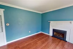 1001 Fairview Dr, Bethel Park, PA 15102 - Photo 7