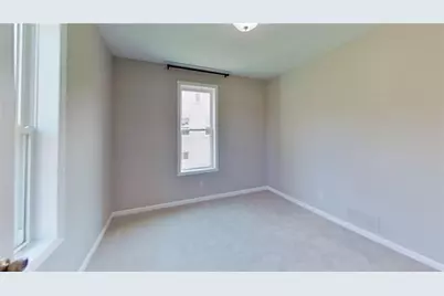 1001 Fairview Dr, Bethel Park, PA 15102 - Photo 5