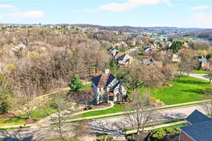 2121 W Grove Dr, Pine Township, PA 15044 - Photo 3