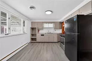 422 Buckeye St, Hempfield Township, PA 15601 - Photo 9