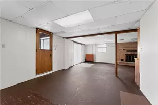 422 Buckeye St, Hempfield Township, PA 15601 - Photo 27