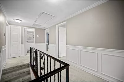 5783 Glen Ora Dr, Bethel Park, PA 15102 - Photo 21